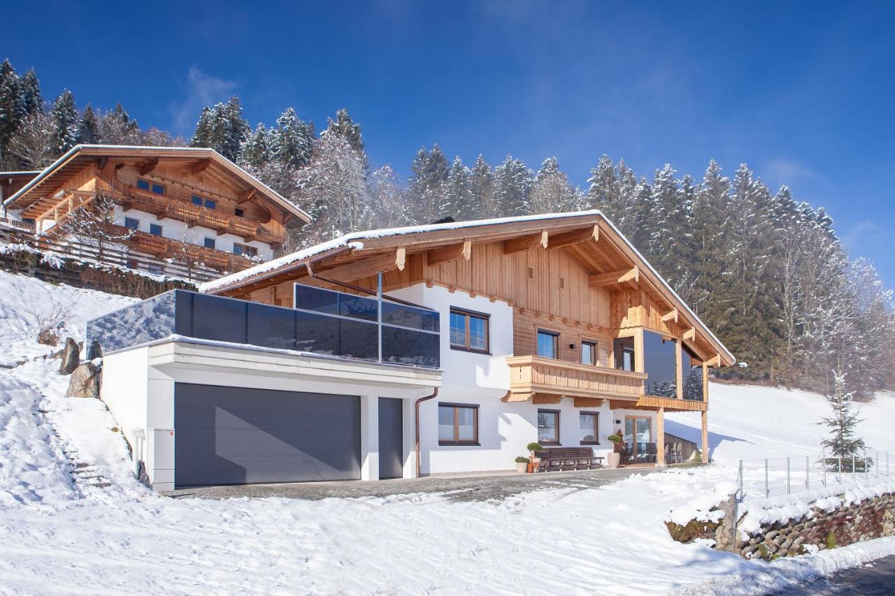"Chalet Bergzeit" Ferienhaus Mit Sauna & Wellness Fuegenberg Exterior photo